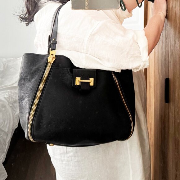 Tom Ford "Sedgwick" Tote in Black Pebbled Leather - Picture 17 of 17